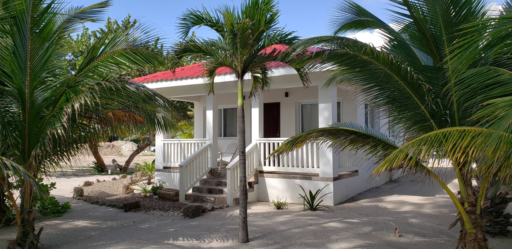 King Size Cabana at Beachfront Condo Resort — Maya Beach, Belize