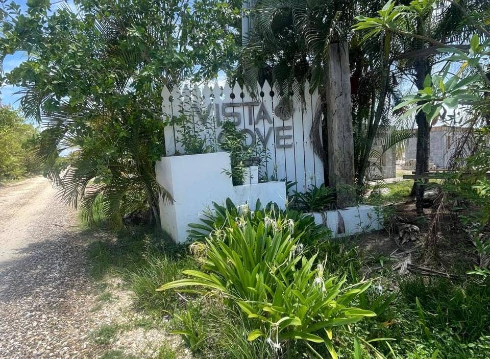 Mariners Delight – Waterfront lots — Placencia, Belize