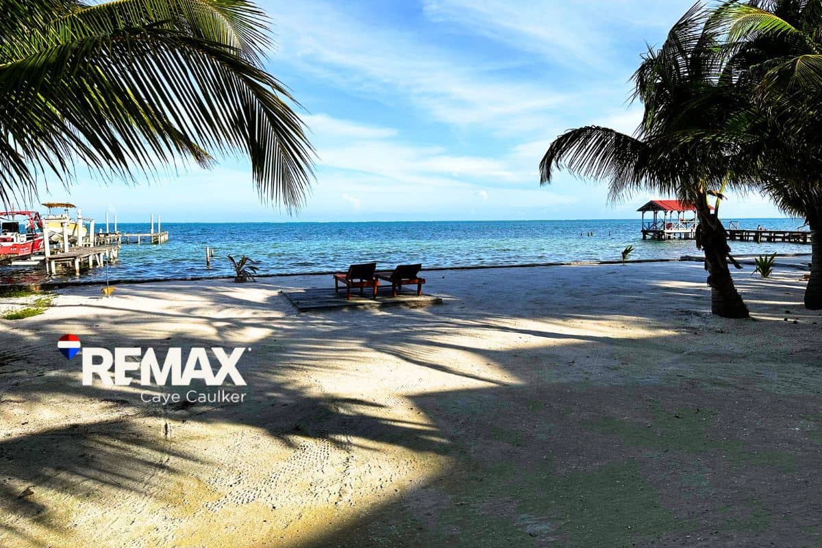 Caye Caulker Oceanfront Investment – 3 Adjacent Properties in Top Location — Caye Caulker, Belize
