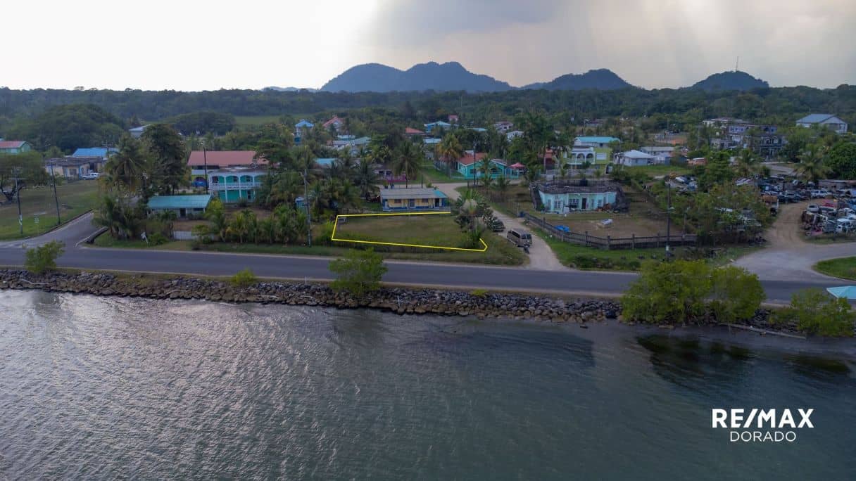 Front-Row Lot – One Road from the Beach in Hopeville, Punta Gorda Town — Punta Gorda, Belize