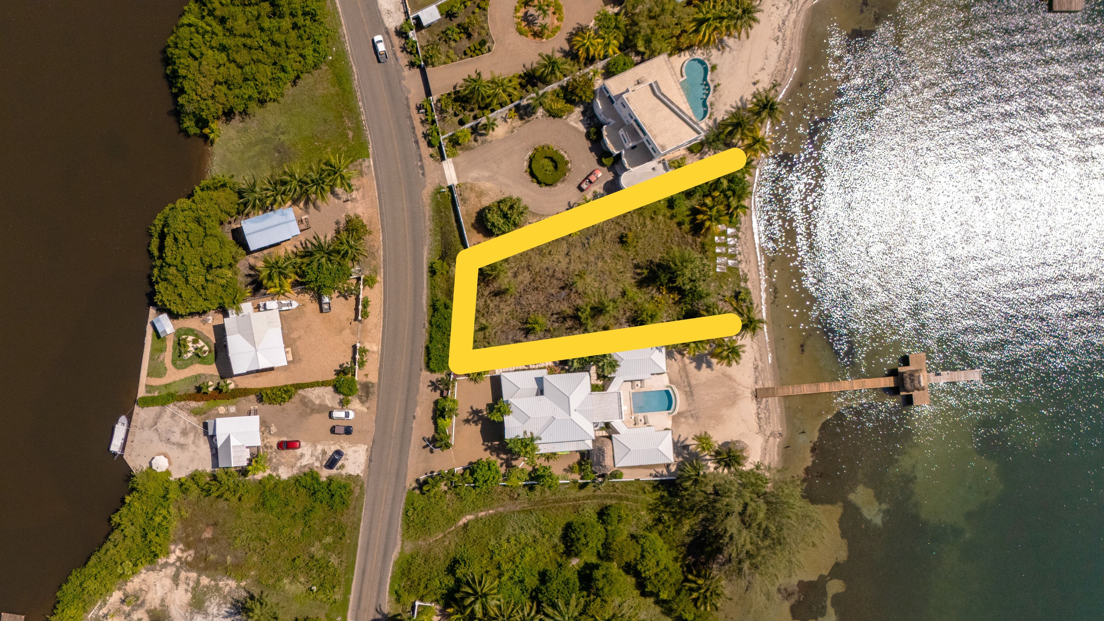Premium Beach Lot on the Placencia Peninsula — photo 1 of 8