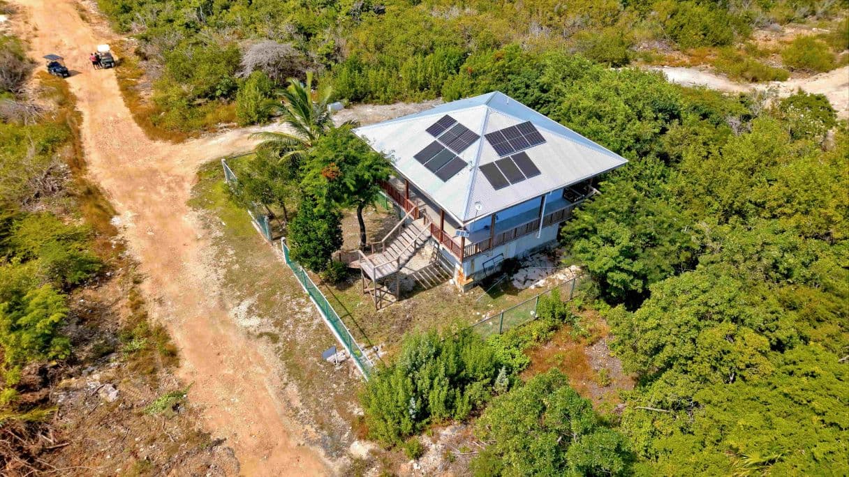 House on San Pedro, Ambergris Caye, Belize — photo 1 of 35