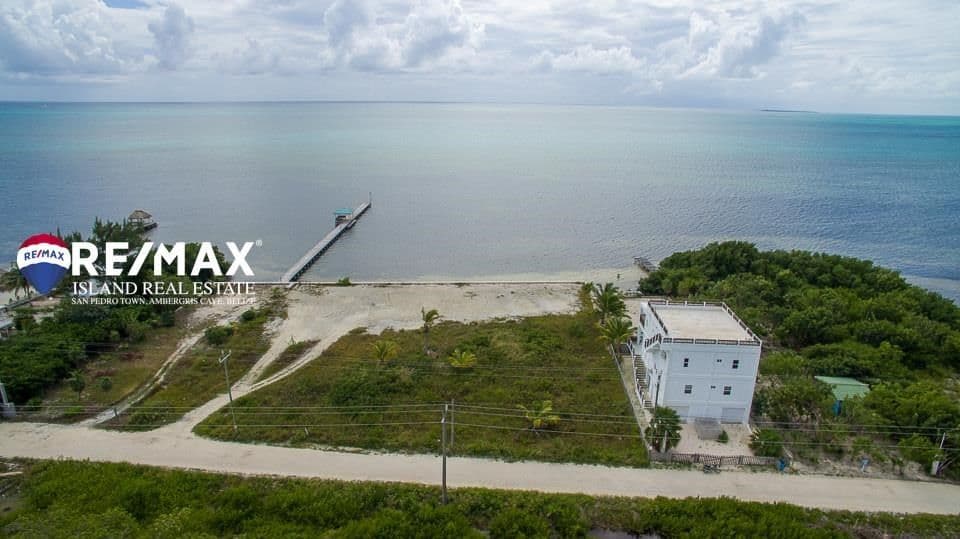 Beachfront Lots in Club Caribbean — photo 1 of 17