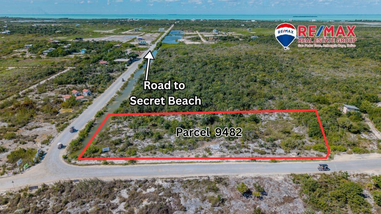 Prime Acre Property – Secret Beach, Belize — photo 1 of 6