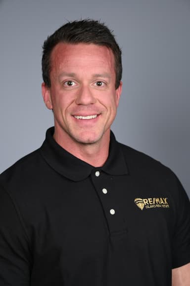 Shane Pohlke, REMAX Island Real Estate