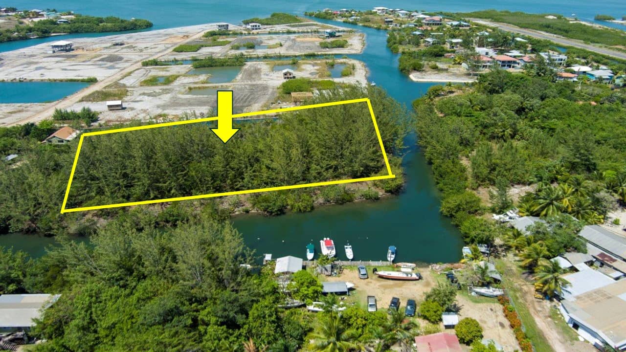 Marina Opportunity close to Village — Placencia, Belize