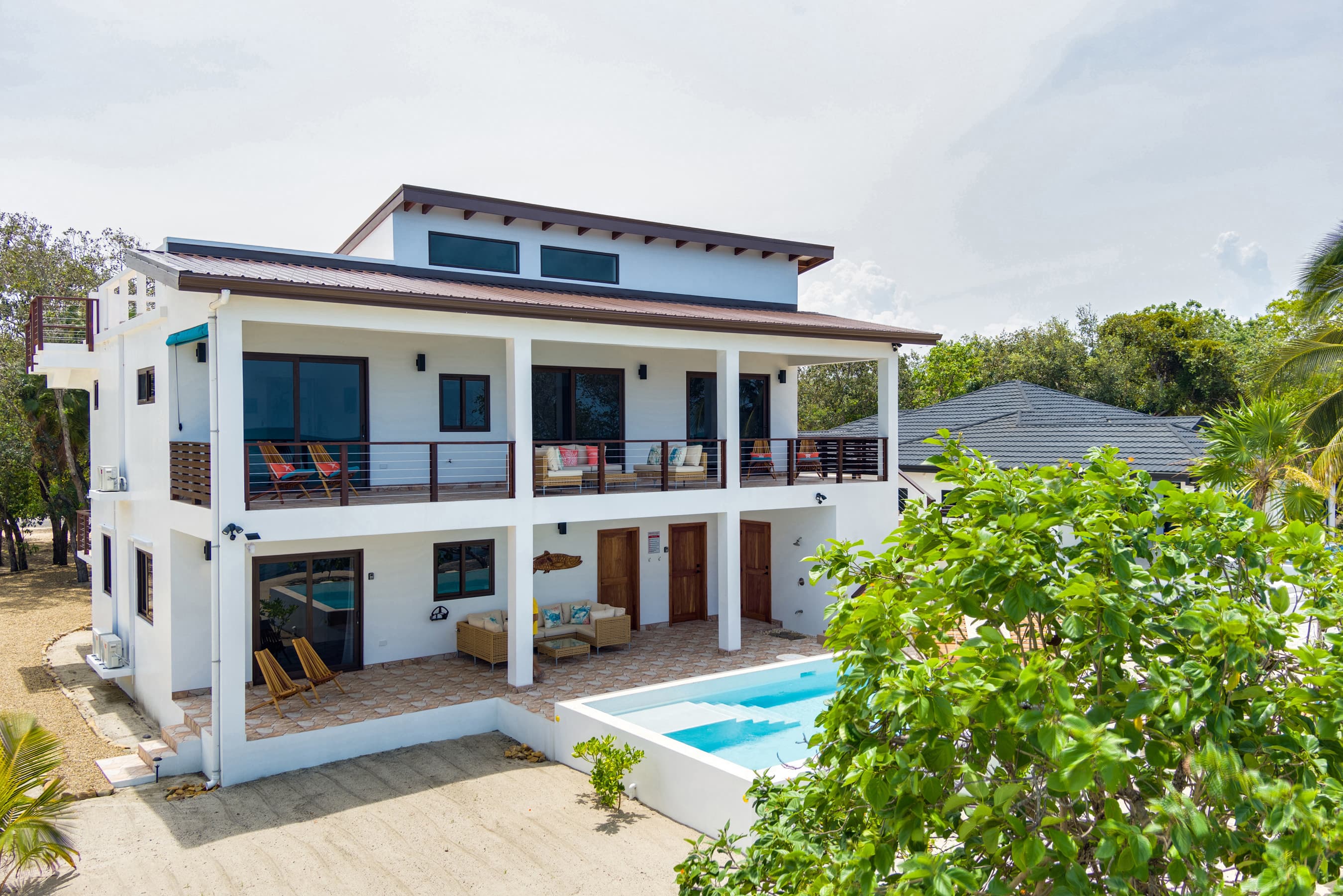 Beachfront Home in Surfside on the Placencia Peninsula — photo 1 of 35