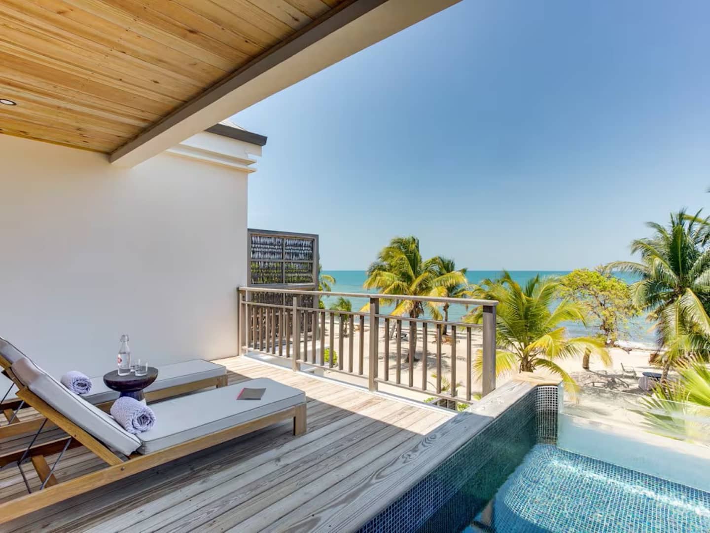 Beachfront Villa at Luxury Resort — Placencia, Belize