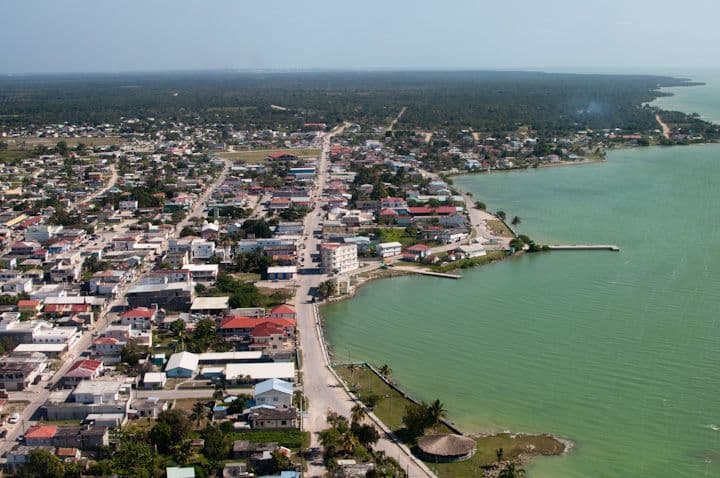 Screams Invest Now Corozal North — photo 1 of 4