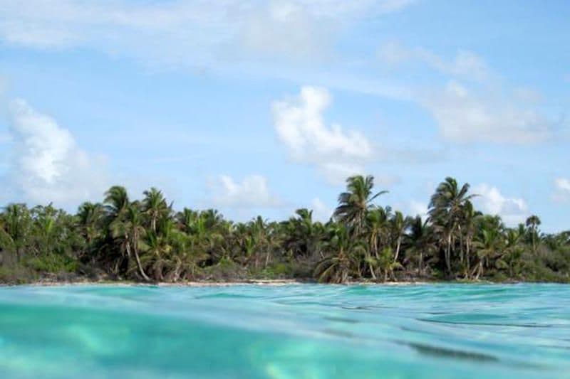 Your own beach lot on a remote island — photo 1 of 10