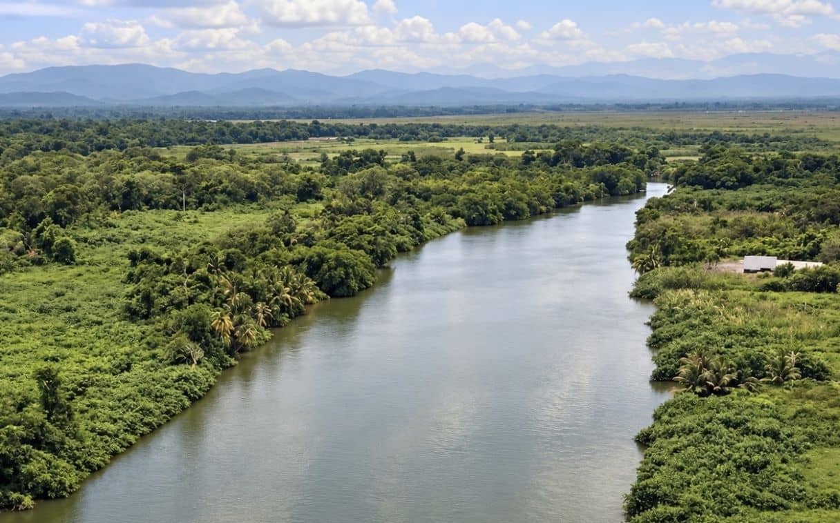 F3001 – Sittee River View Acreage — Stann Creek, Belize