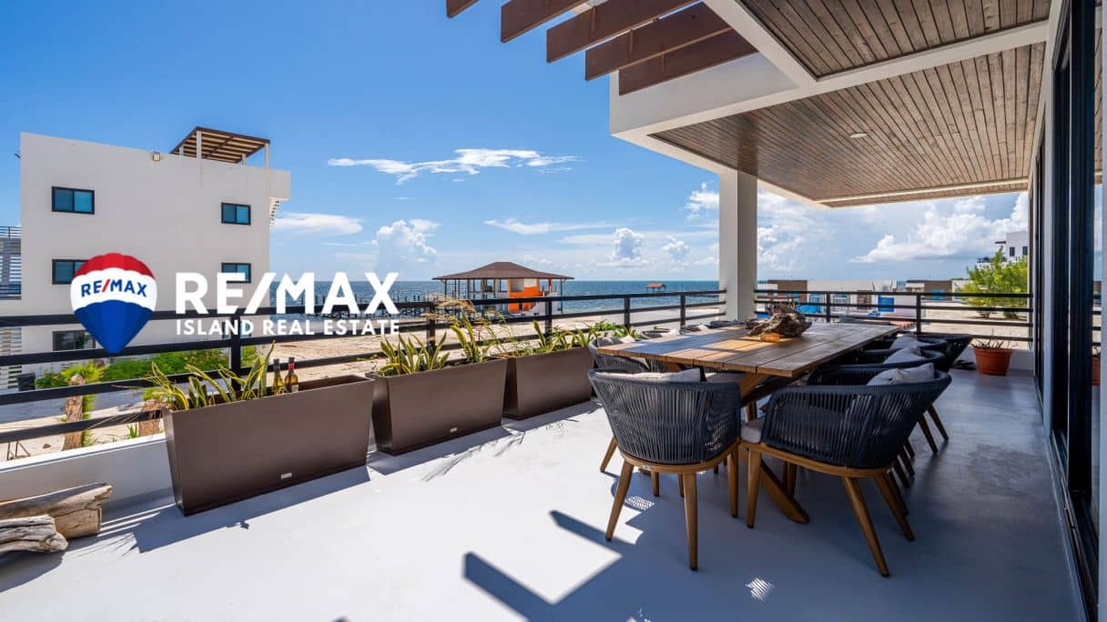 BLU ZEN UNIT T2 – Modern 2 Bedroom, 2 Bathroom 2nd Floor Condo for Sale in Caye Caulker, Belize — Caye Caulker, Belize