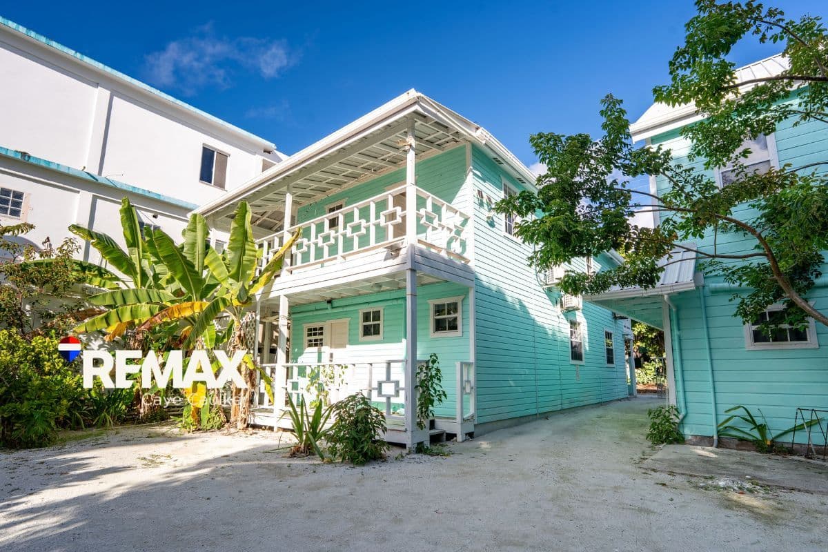 7-Unit Caye Caulker Investment Property for Sale — photo 1 of 15