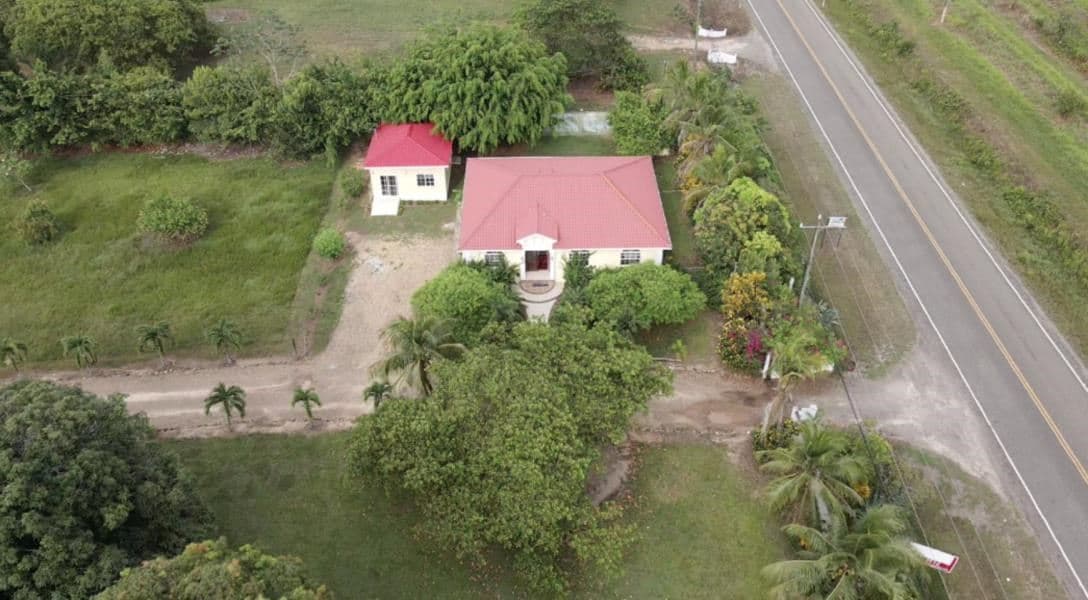 Four Bedroom House on the Hummingbird Highway — photo 1 of 14