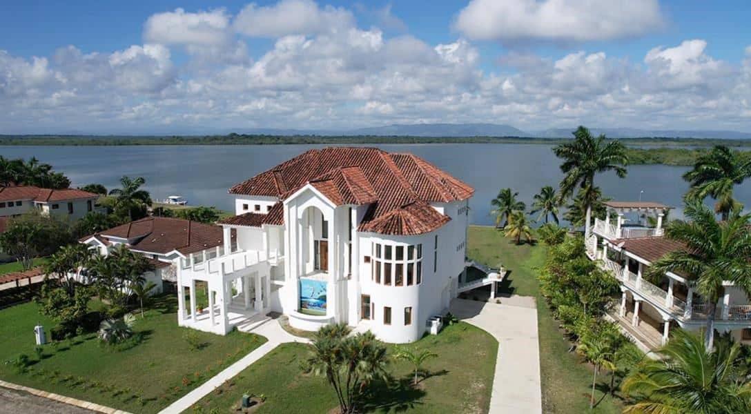 Homes and Lots for sale in Resort Community — Placencia, Belize