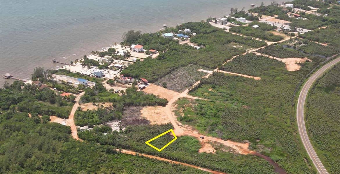 Lowest priced lot in the Placencia Peninsula — Riversdale, Belize