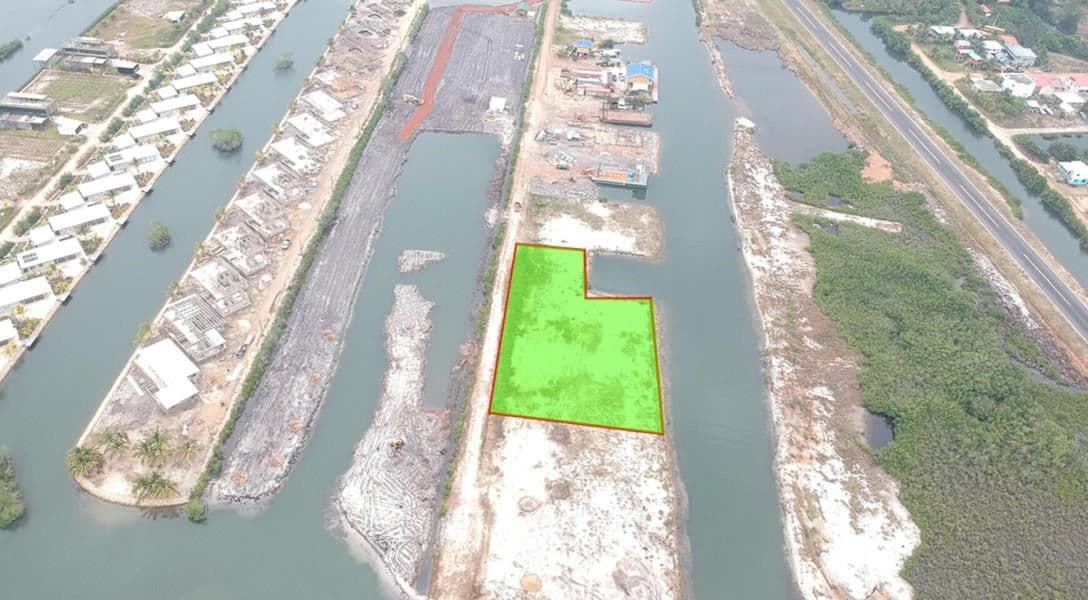 Canal Lot Near Airstrip — photo 1 of 10