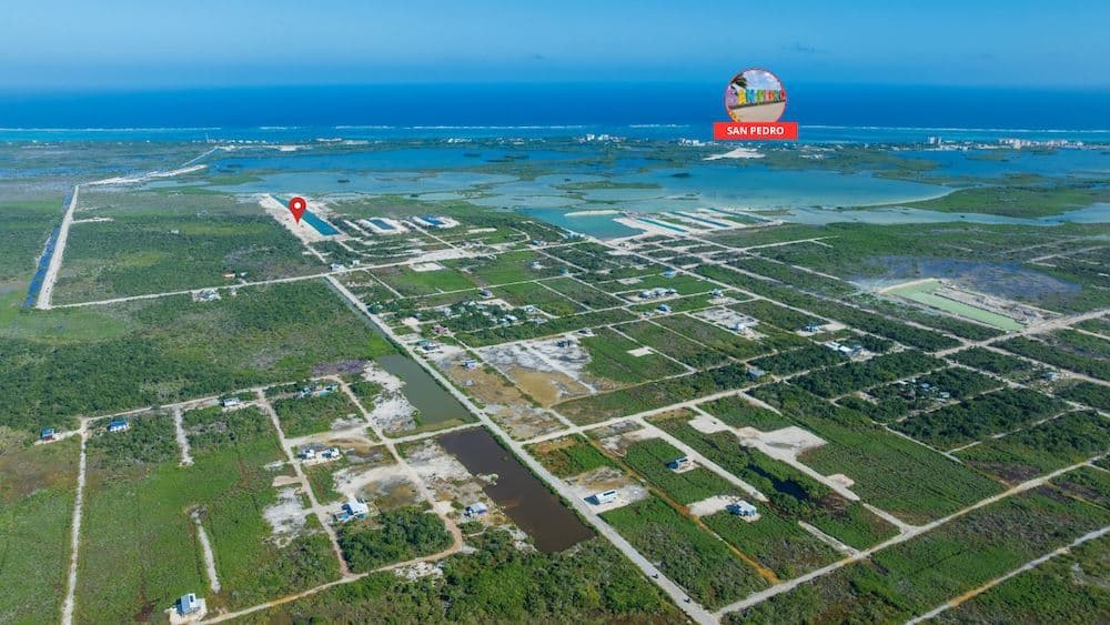Canal-Front Lot Near Secret Beach — photo 1 of 10
