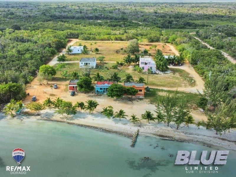 Blue Limited Sub-Divison , Los Pinos, Sarteneja — Sarteneja, Belize
