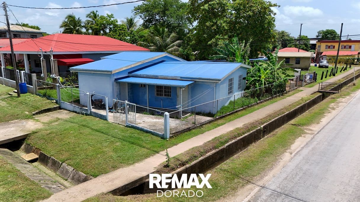 Belmopan Home with Built-In Rental & Business Income — photo 1 of 14