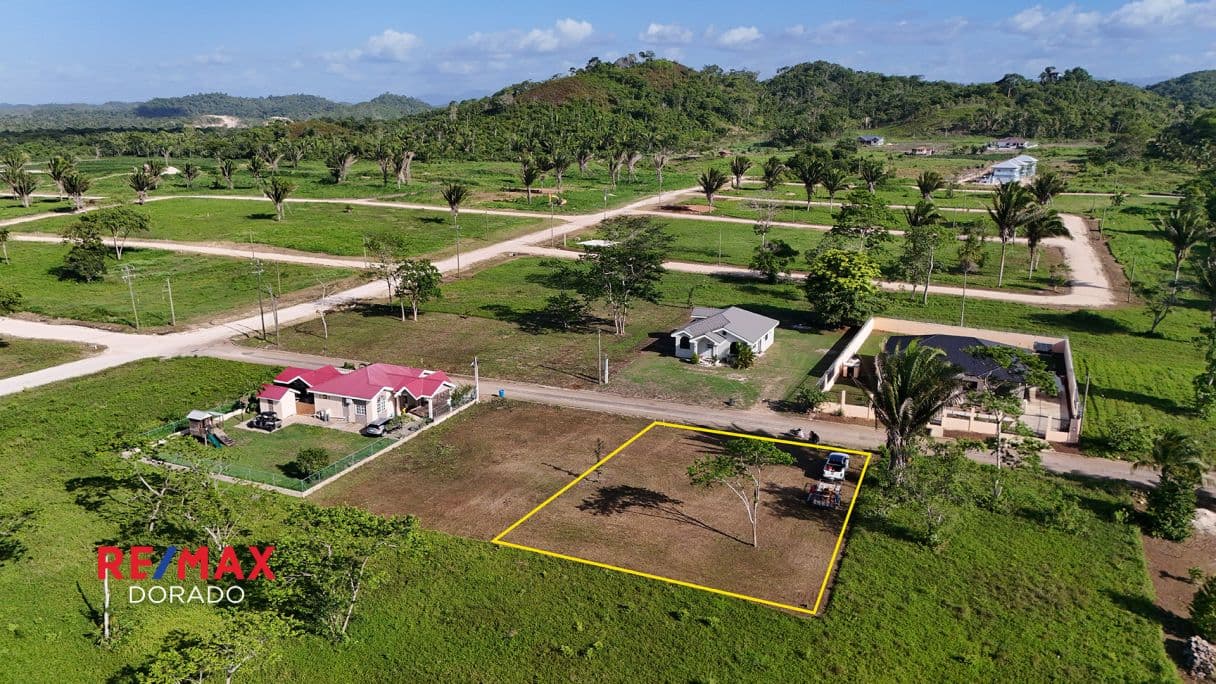 Own a Piece of Belmopan’s Finest Residential Neighborhood, University Heights — photo 1 of 9