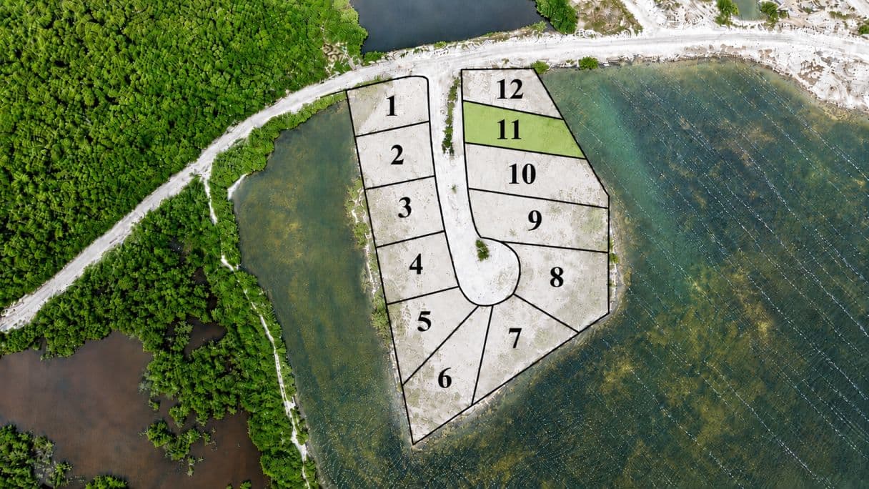 Lot 11 – Exclusive Bayfront Homesite at Paradise Island, Mahogany Bay — photo 1 of 6