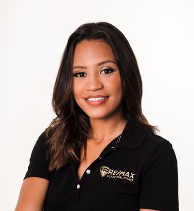 Natasha Stuart, REMAX Island Real Estate